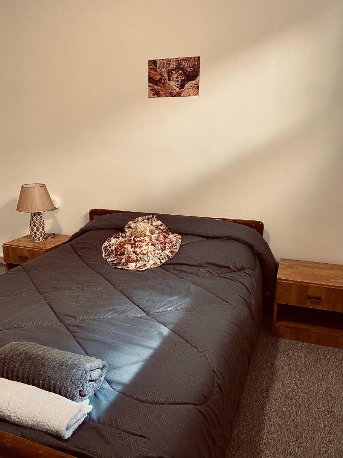 Montana Inn ワディ・ムーサ エクステリア 写真