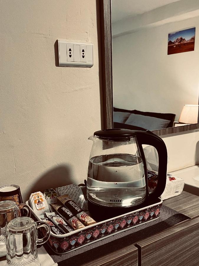 Montana Inn ワディ・ムーサ エクステリア 写真